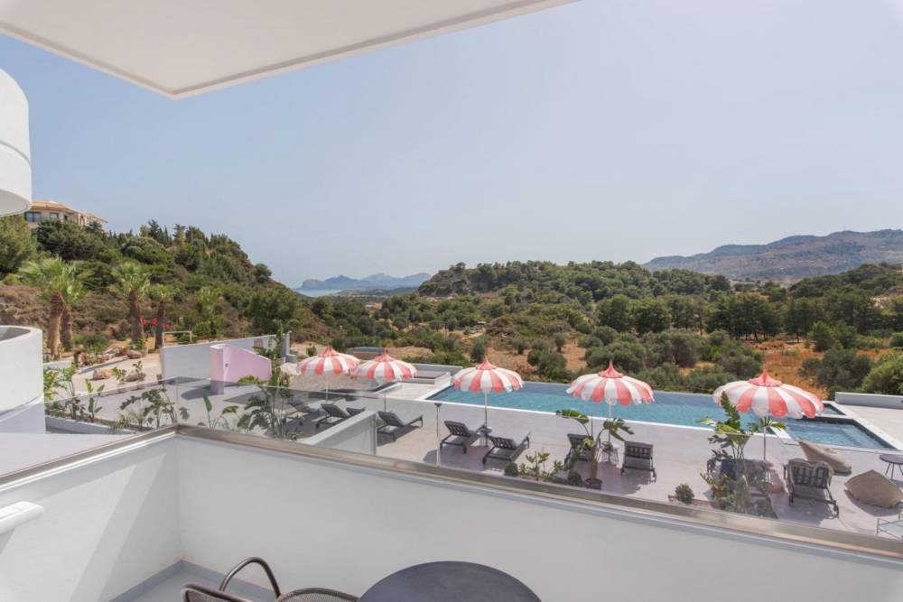 Executive Suite with outdoor jacuzzi Executive Suite with outdoor jacuzzi - Accommodation